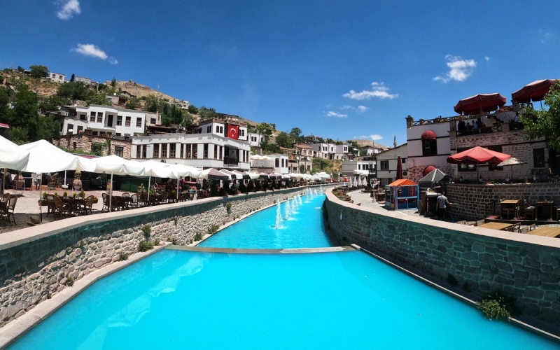  Ankara Çıkışlı Günübirlik Konya Tropikal Kelebek Bahçesi ve Sille 